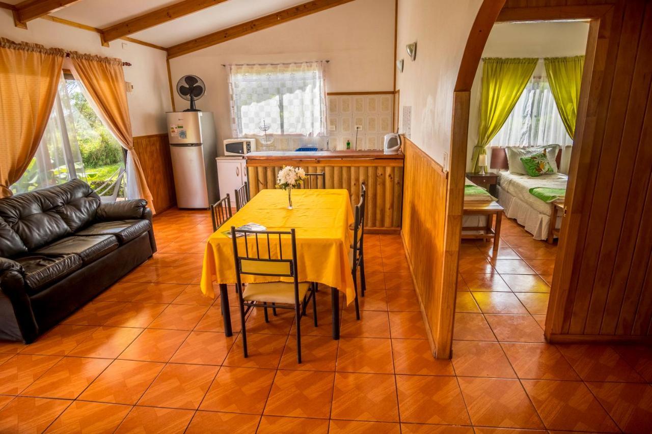 Cabanas Henua Iti Hanga Roa Exteriör bild